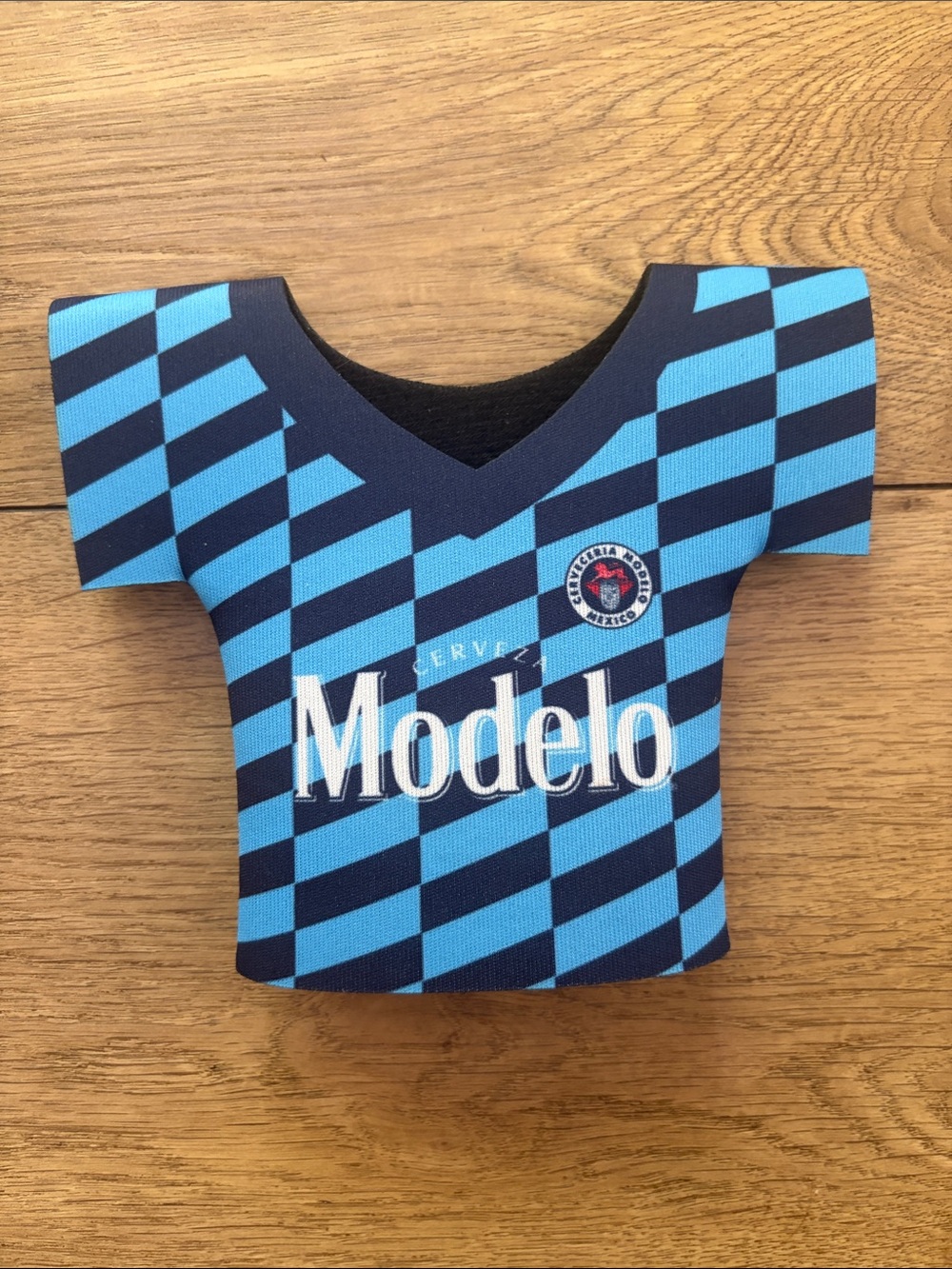 Modelo FIFA Blue and Navy Chevron V-Neck Tee Koozie